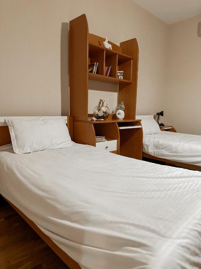 Villa Malo Guesthouse コルチャ エクステリア 写真